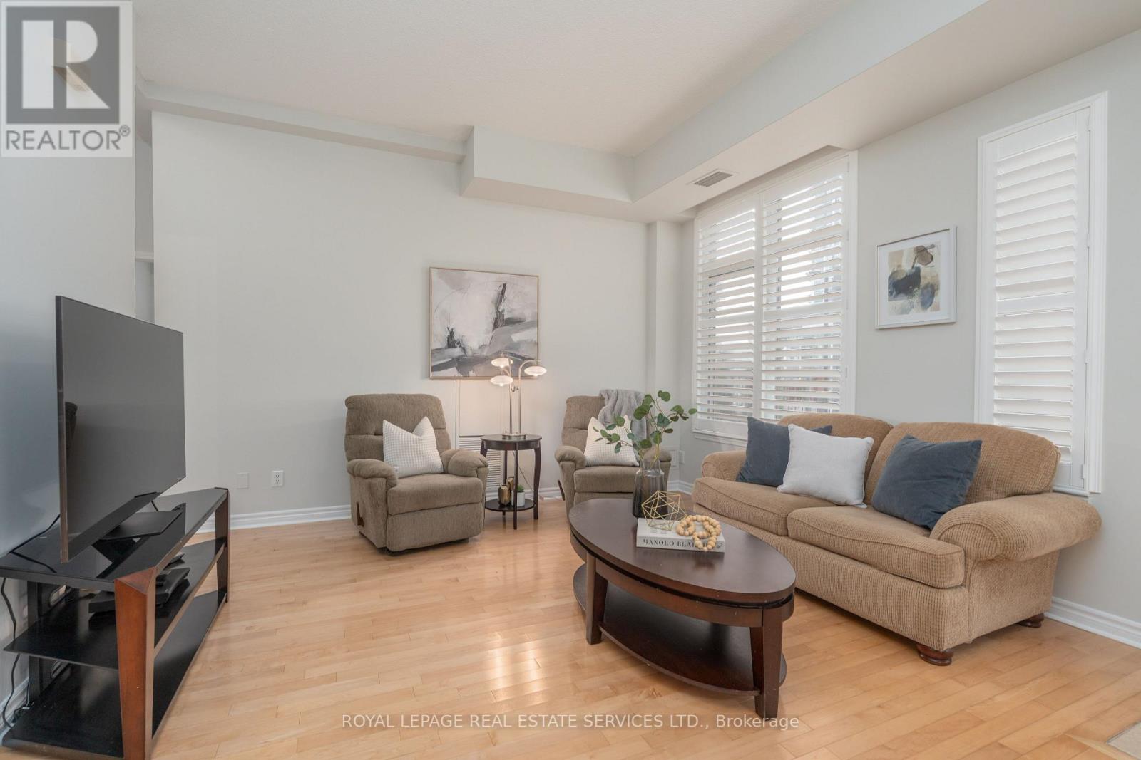 104 - 320 City Centre Drive, Mississauga, Ontario  L5B 4P8 - Photo 16 - W12127097