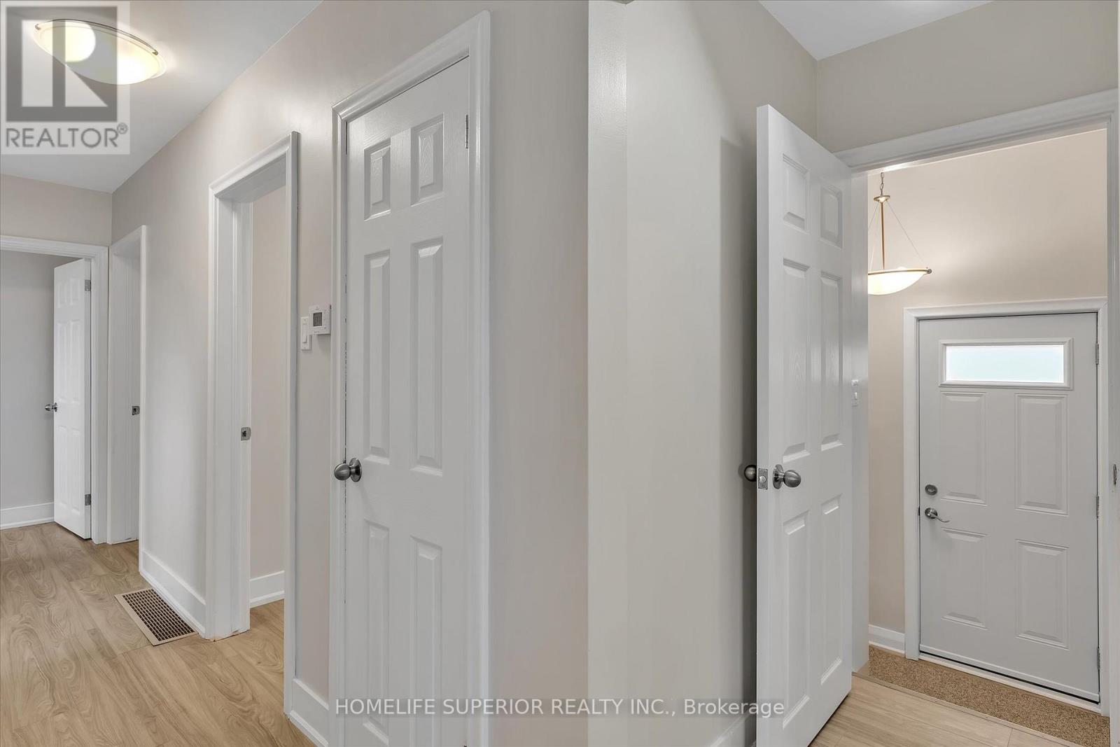 1243 Albertus Avenue, Peterborough Central, Ontario  K9J 6A3 - Photo 25 - X12162878