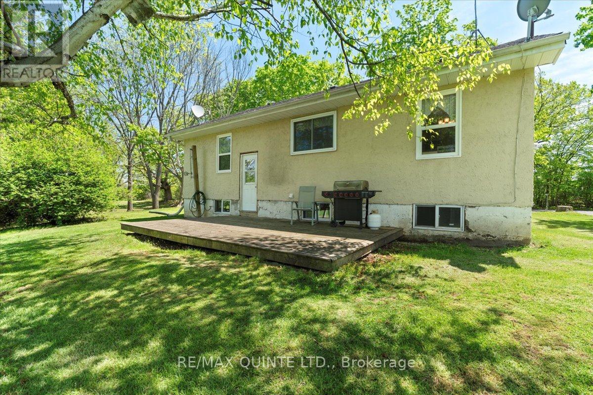 247 Mckinley Crossroad Road, Prince Edward County, Ontario  K0K 2T0 - Photo 28 - X12162940