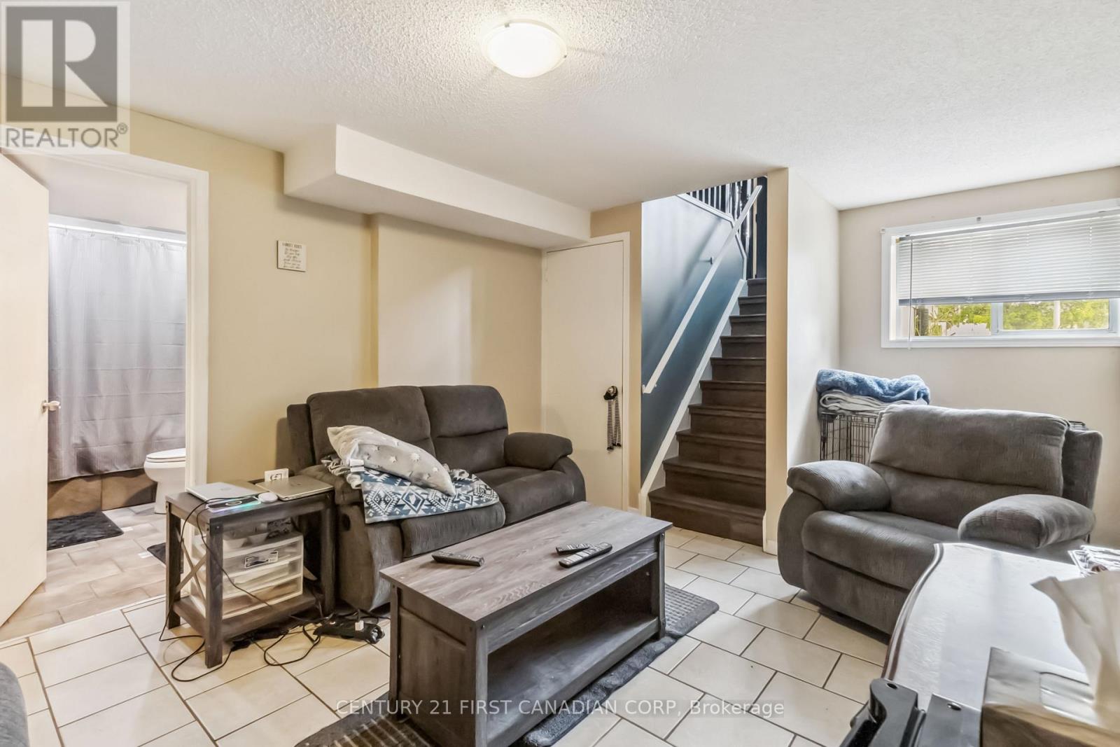 61 Tanner Drive, London East, Ontario  N5W 6B6 - Photo 24 - X12162801