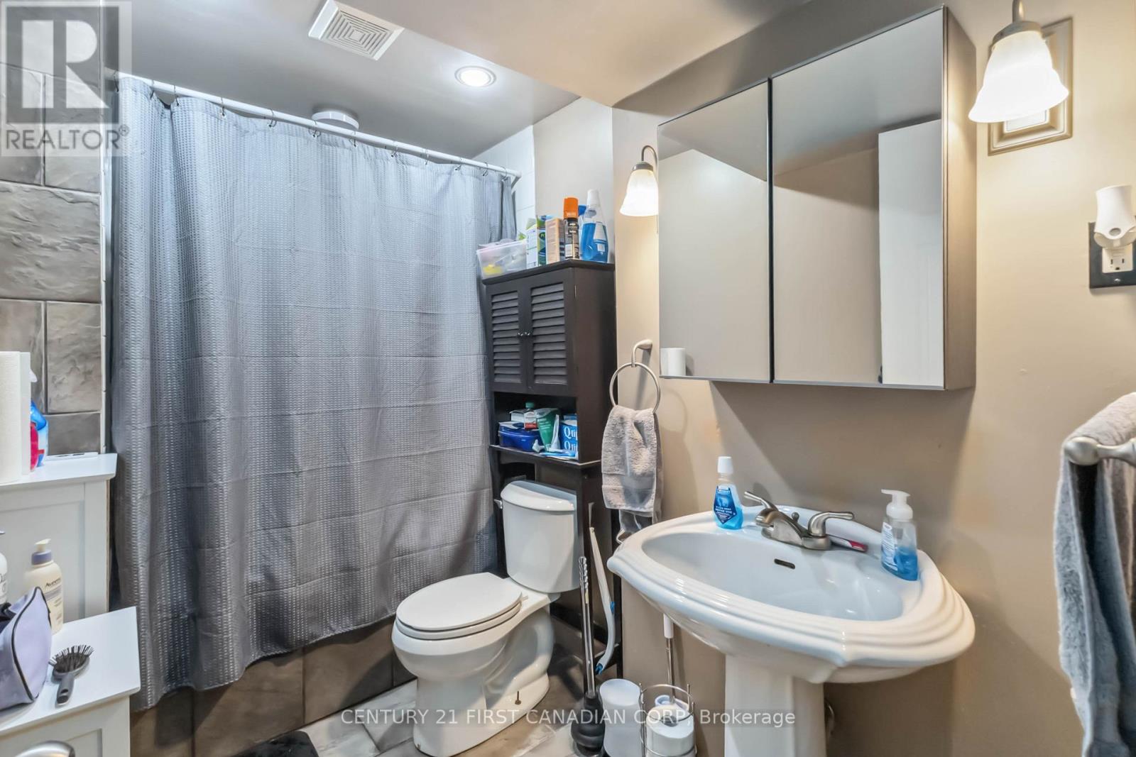 61 Tanner Drive, London East, Ontario  N5W 6B6 - Photo 25 - X12162801