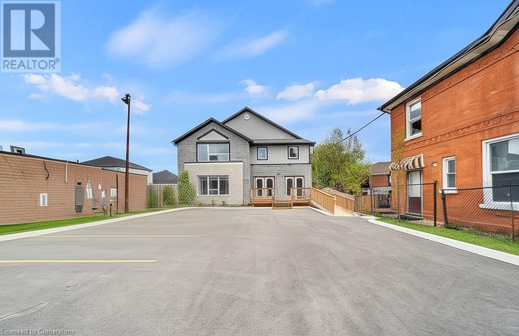 13 Bay Street, Woodstock, Ontario  N4S 3K6 - Photo 3 - 40727850