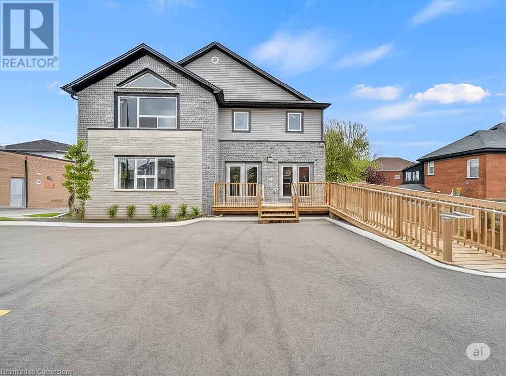 13 BAY Street, Woodstock, Ontario