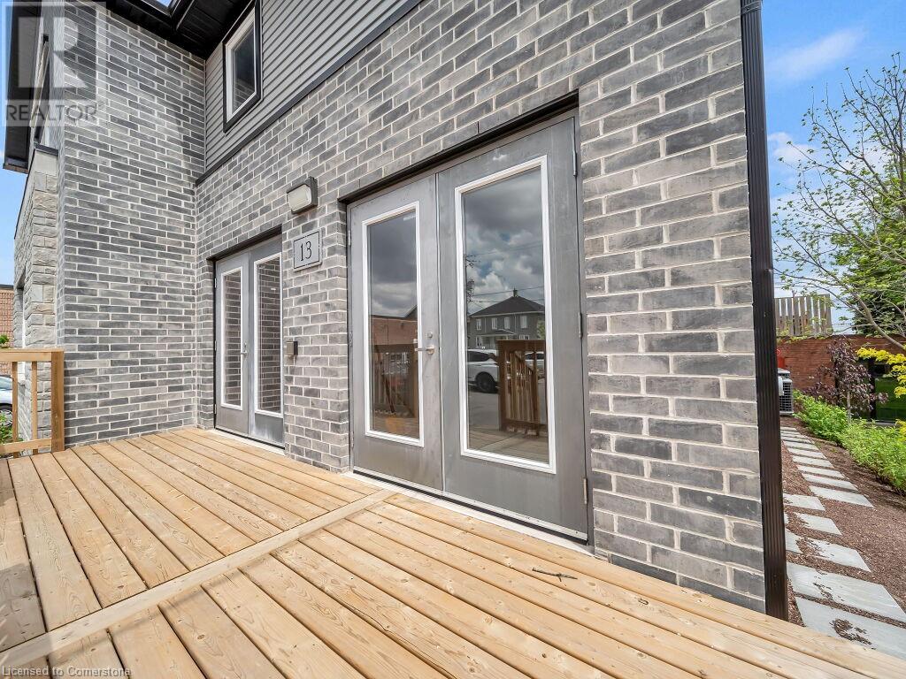 13 Bay Street, Woodstock, Ontario  N4S 3K6 - Photo 5 - 40727850