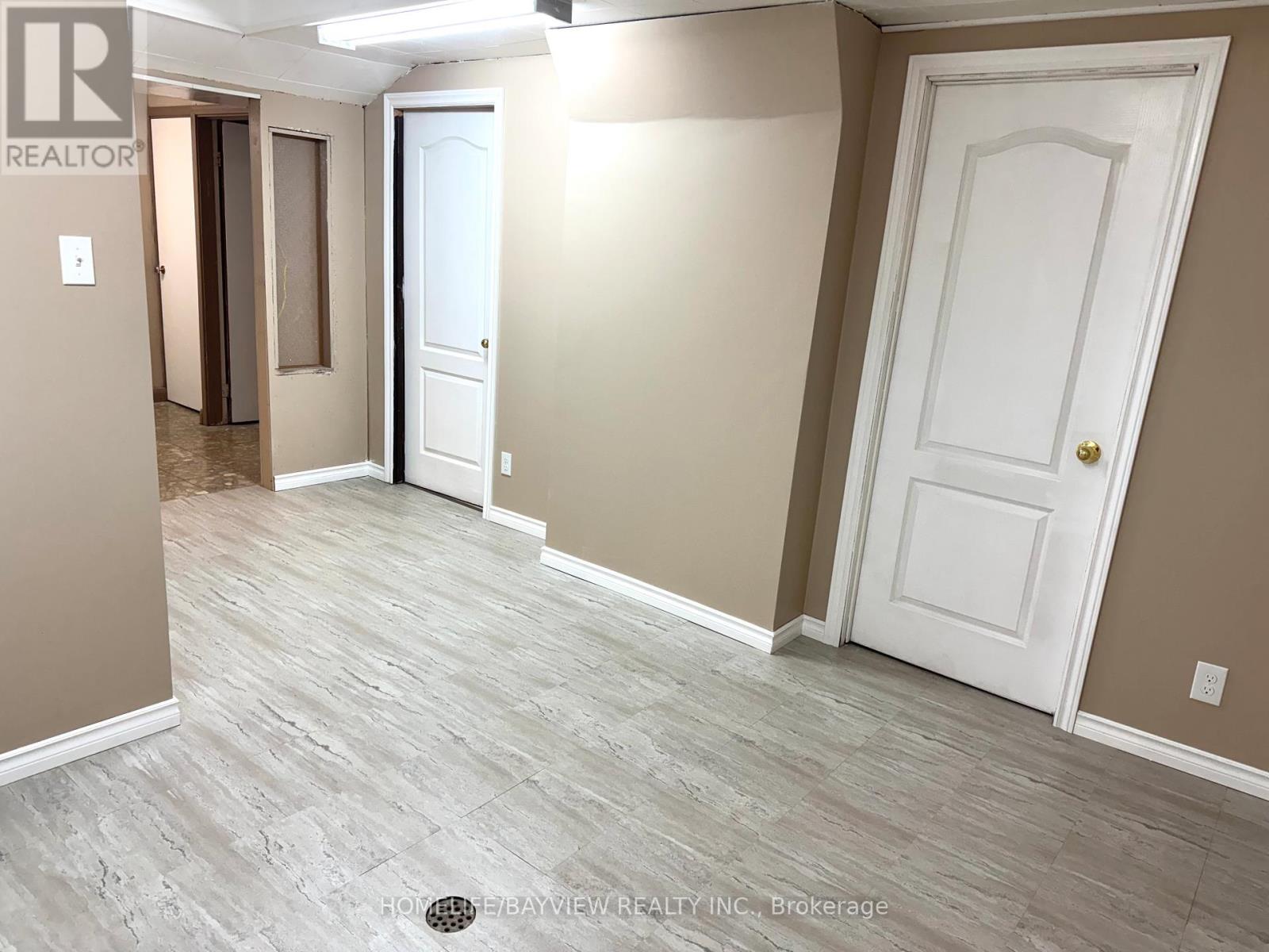 240 Jacey Anne Drive, Richmond Hill (Mill Pond), Ontario  L4C 4N5 - Photo 16 - N12162405