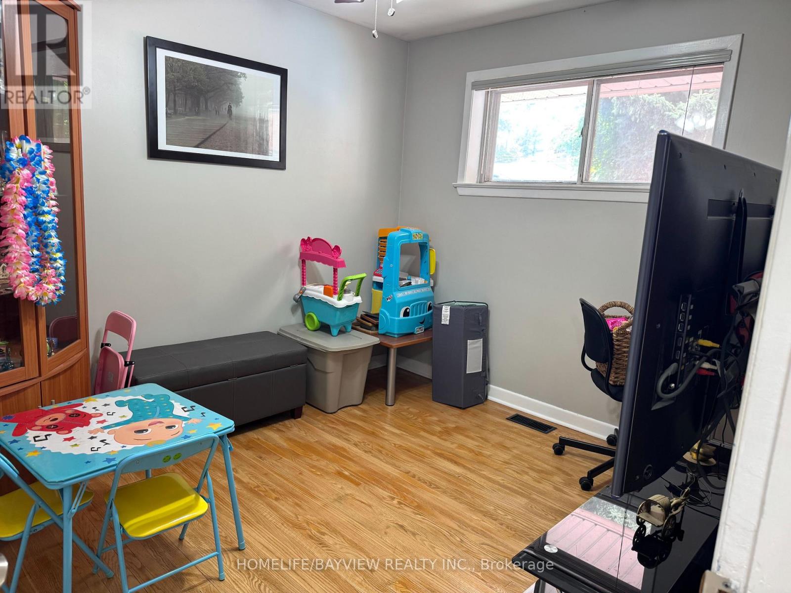 240 Jacey Anne Drive, Richmond Hill (Mill Pond), Ontario  L4C 4N5 - Photo 10 - N12162405