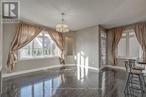 2240 Blackbird Court, Oakville, Ontario  L6M 5E6 - Photo 14 - W12162920