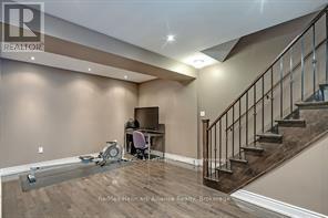 2240 Blackbird Court, Oakville, Ontario  L6M 5E6 - Photo 27 - W12162920