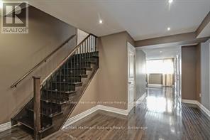 2240 Blackbird Court, Oakville, Ontario  L6M 5E6 - Photo 28 - W12162920