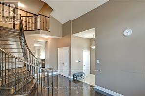 2240 Blackbird Court, Oakville, Ontario  L6M 5E6 - Photo 4 - W12162920