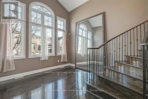 2240 Blackbird Court, Oakville, Ontario  L6M 5E6 - Photo 6 - W12162920