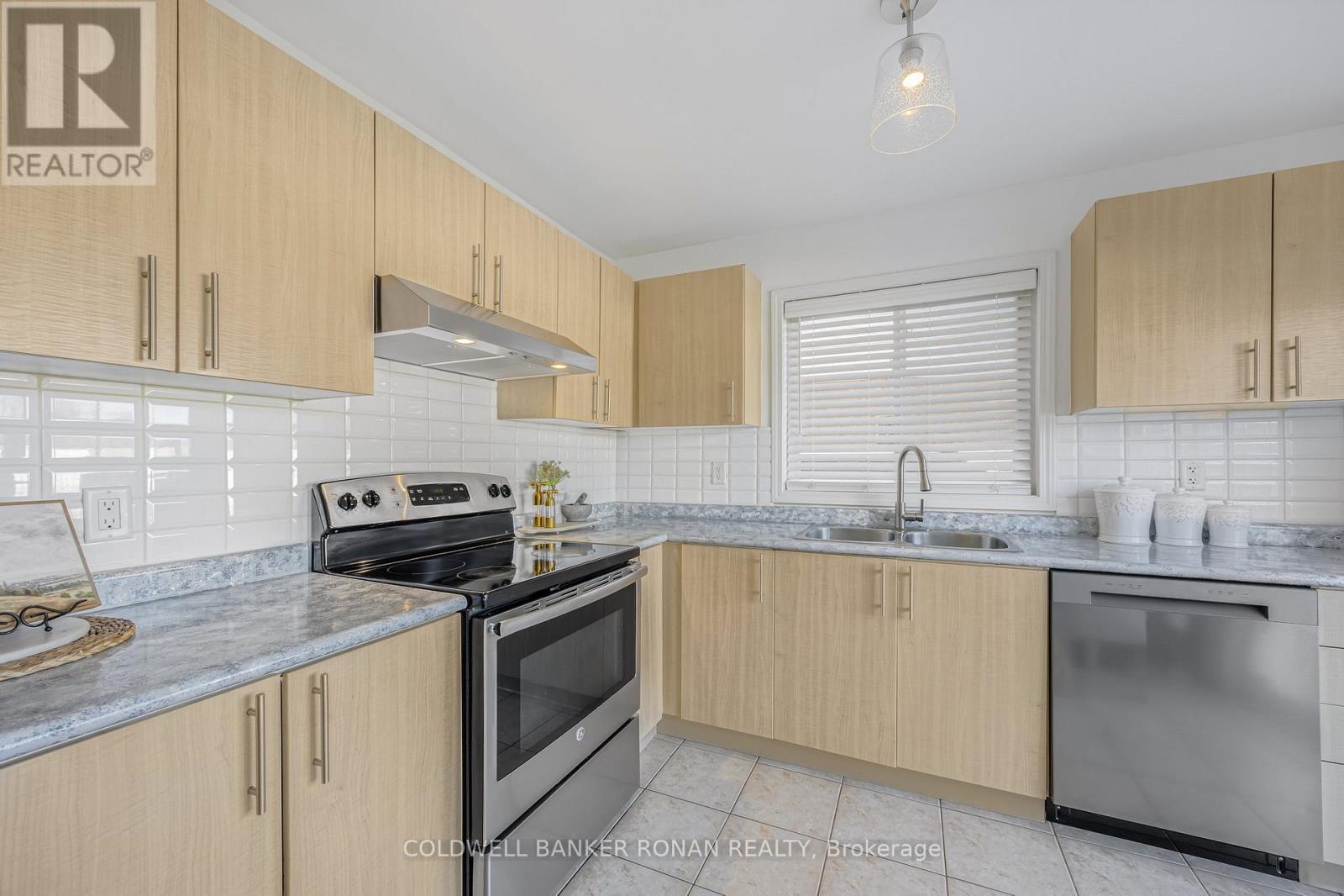 56 Allness Road, Brampton, Ontario  L7A 3N7 - Photo 17 - W12145547
