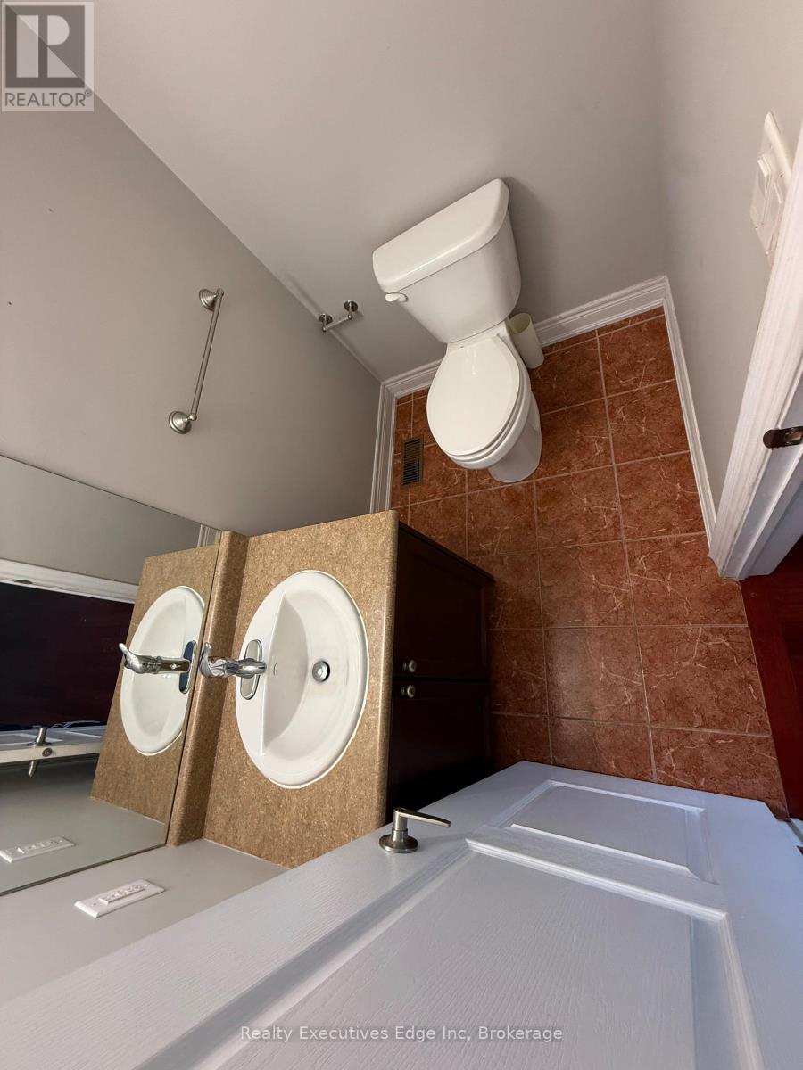 280 Cornelius Parkway, Toronto, Ontario  M3K 1T8 - Photo 16 - W12162789