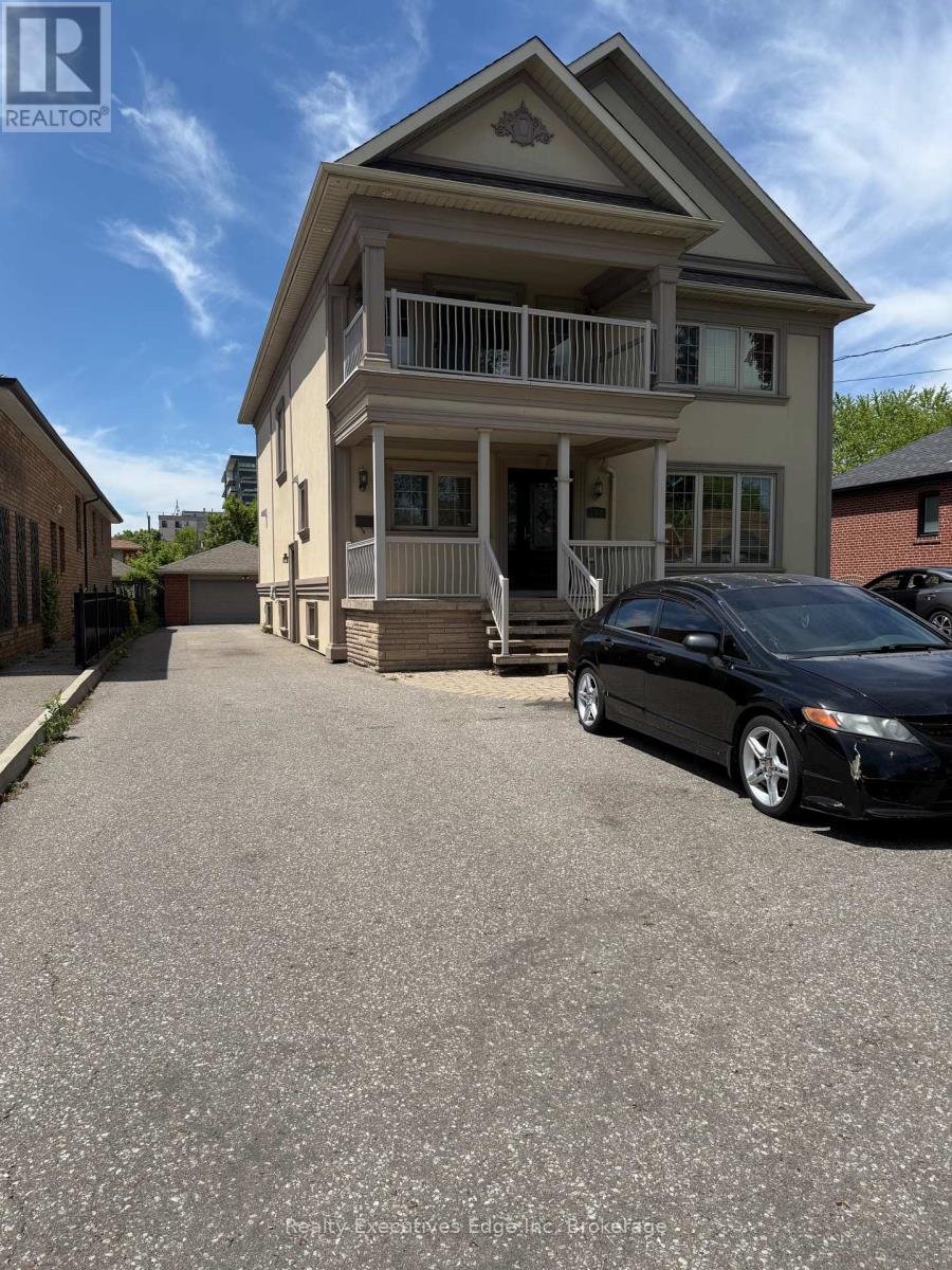 280 Cornelius Parkway, Toronto, Ontario  M3K 1T8 - Photo 2 - W12162789