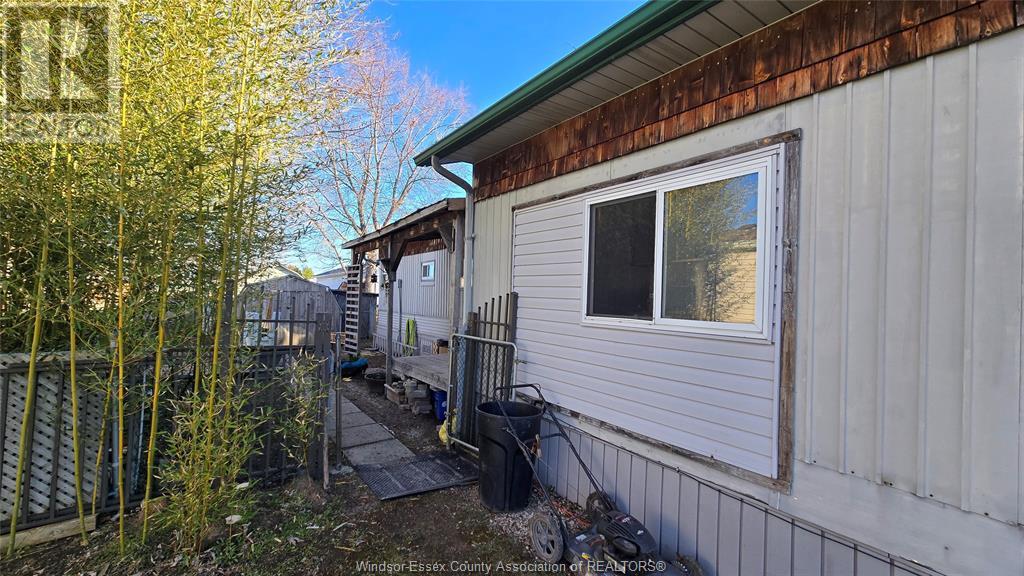 6 Maple Drive, Mcgregor, Ontario  N0R 1J0 - Photo 4 - 25012697