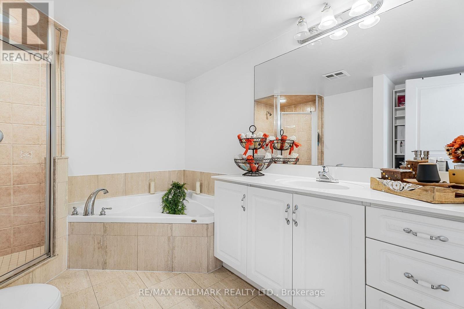 1413 - 5 Northtown Way, Toronto, Ontario  M2N 7A1 - Photo 20 - C12162677