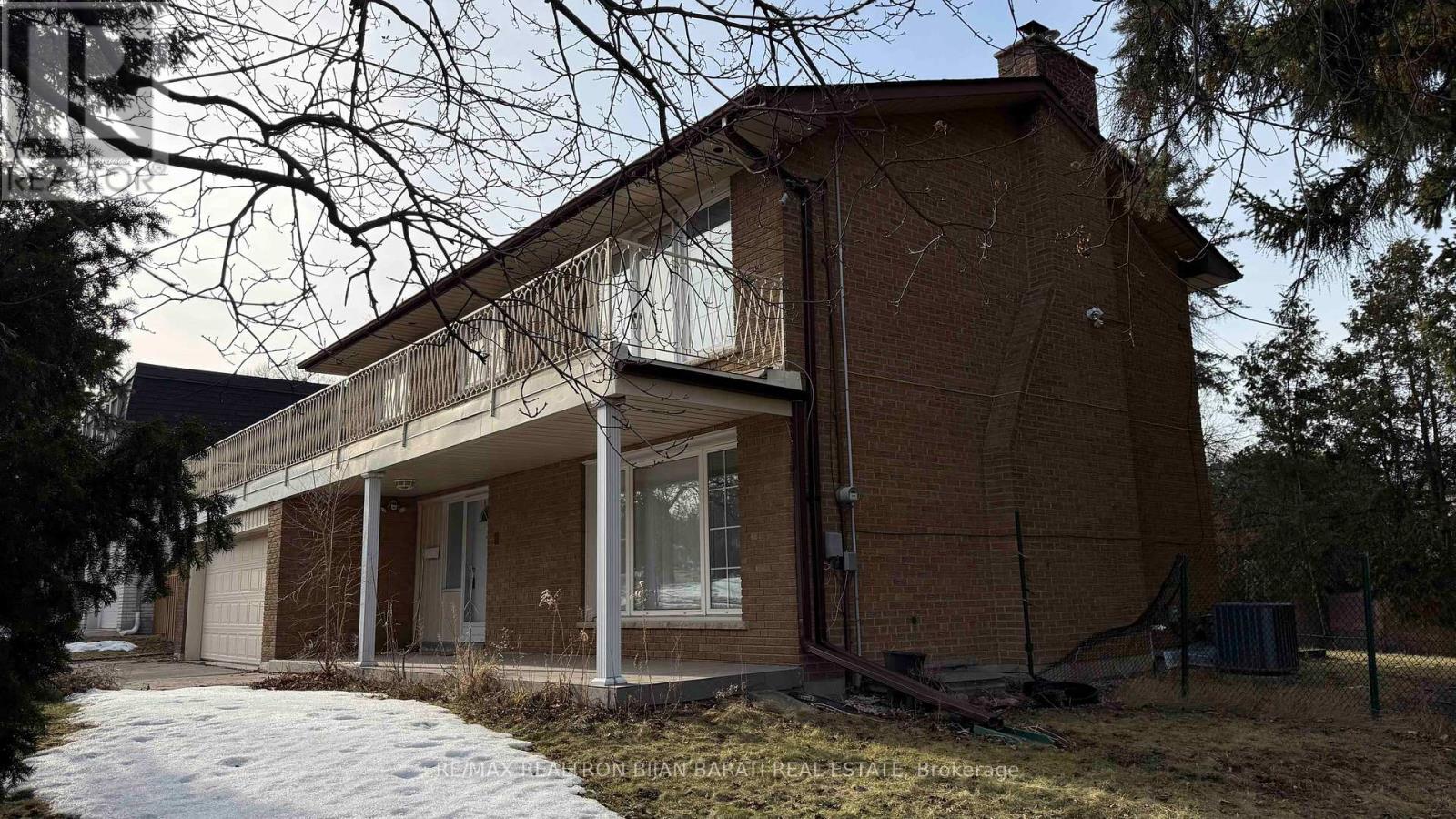 298 Newton Drive, Toronto (Newtonbrook East), Ontario  M2M 2P8 - Photo 2 - C12162761