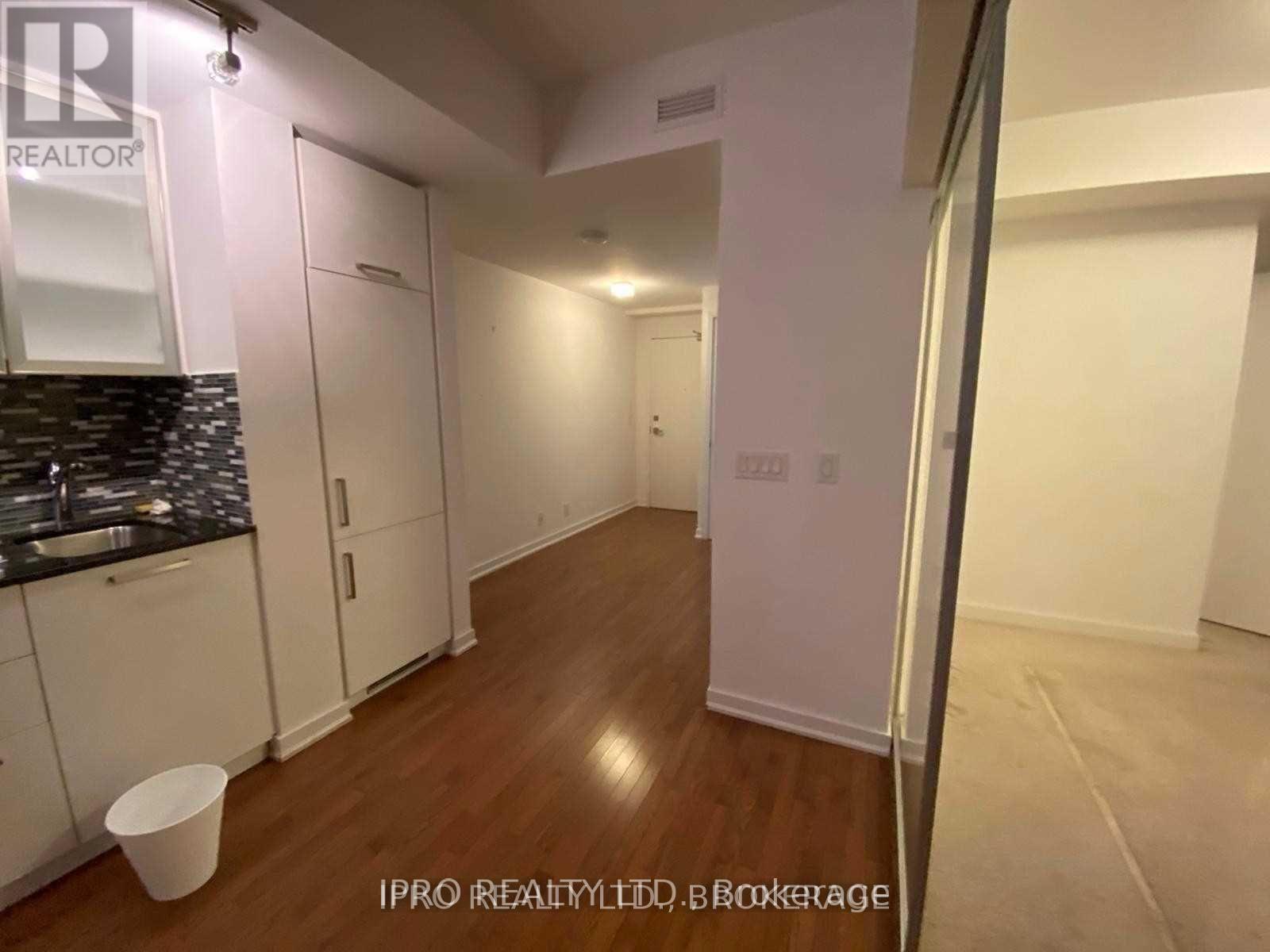 4407 - 14 York Street, Toronto, Ontario  M5J 0B1 - Photo 3 - C12162766