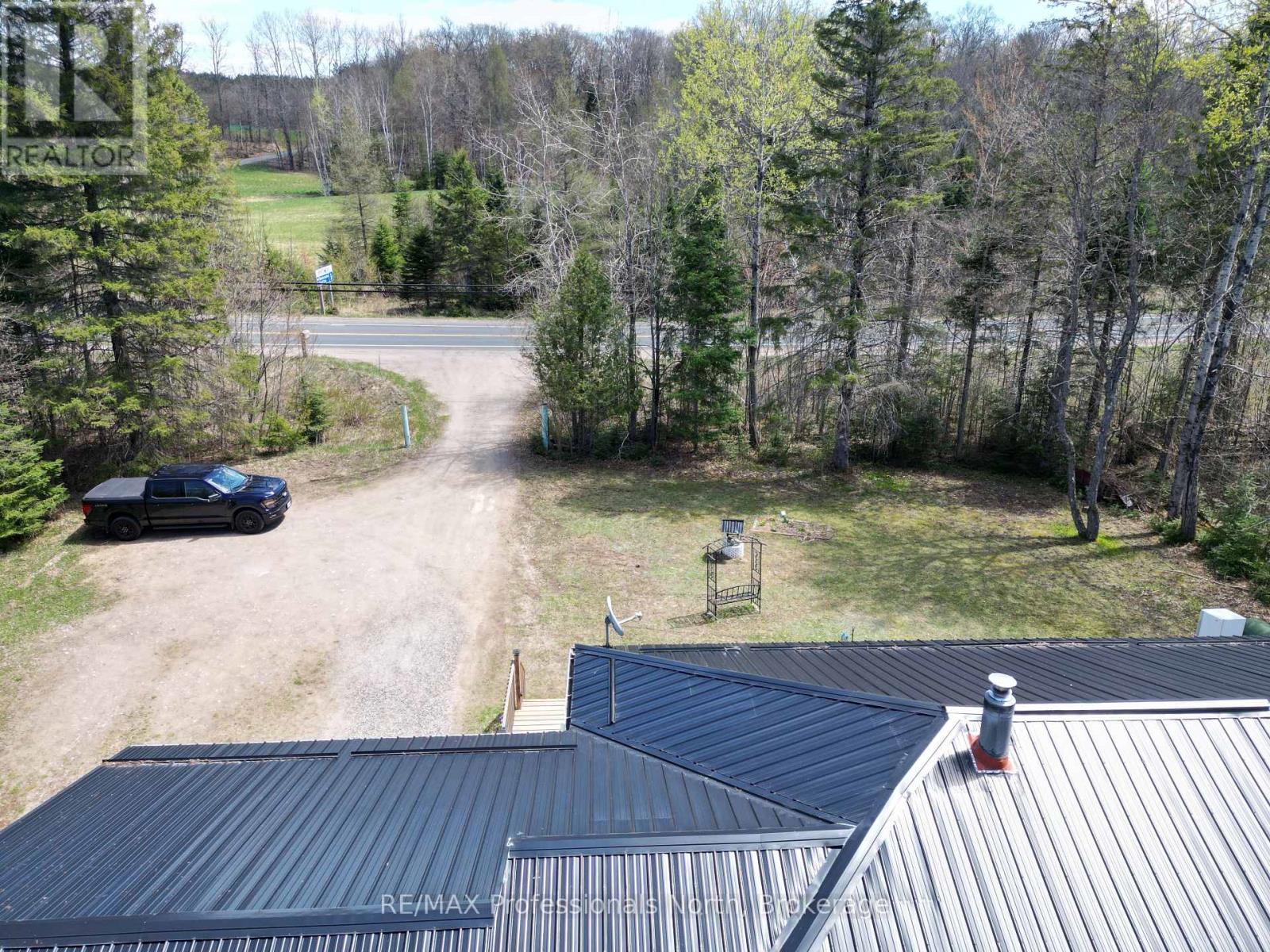 2693 County Road 21, Minden Hills, Ontario  K0M 2K0 - Photo 5 - X12162802