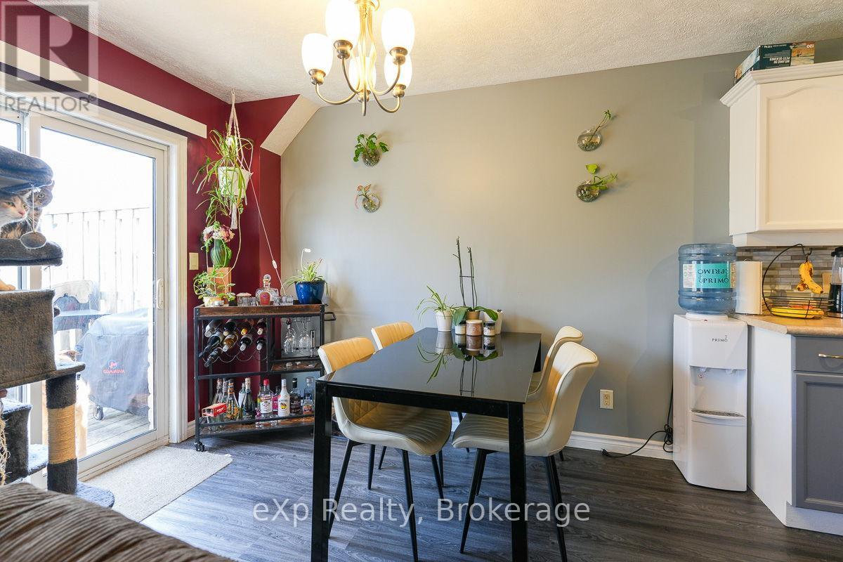 1329 6th Avenue W, Owen Sound, Ontario  N4K 5H6 - Photo 10 - X12162941