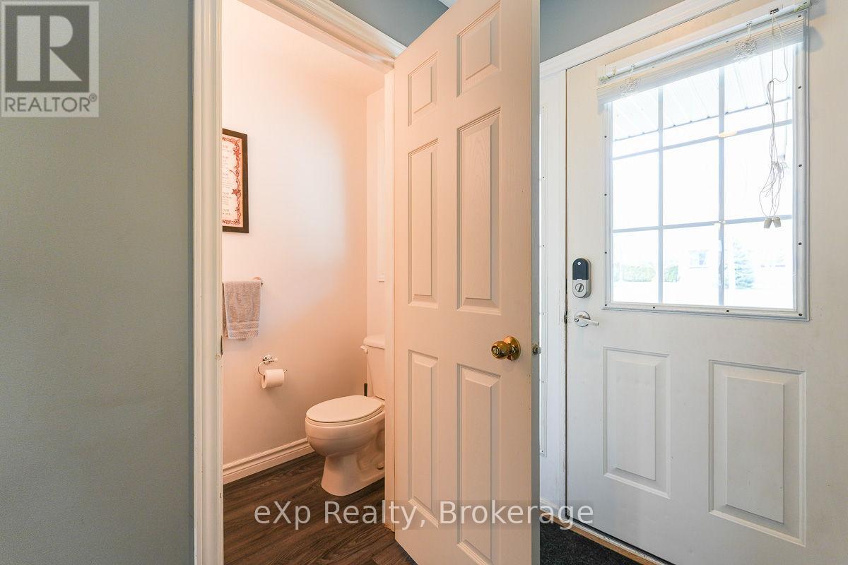 1329 6th Avenue W, Owen Sound, Ontario  N4K 5H6 - Photo 4 - X12162941