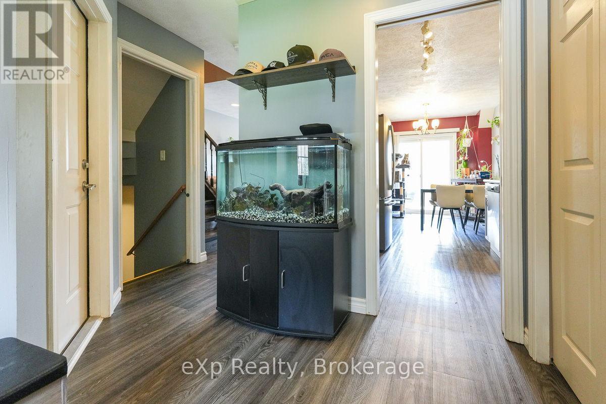 1329 6th Avenue W, Owen Sound, Ontario  N4K 5H6 - Photo 6 - X12162941