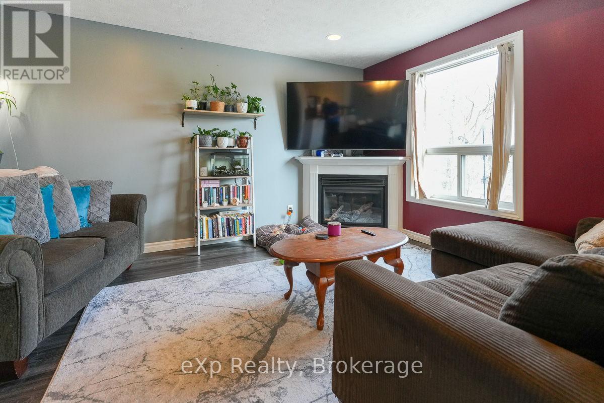 1329 6th Avenue W, Owen Sound, Ontario  N4K 5H6 - Photo 8 - X12162941
