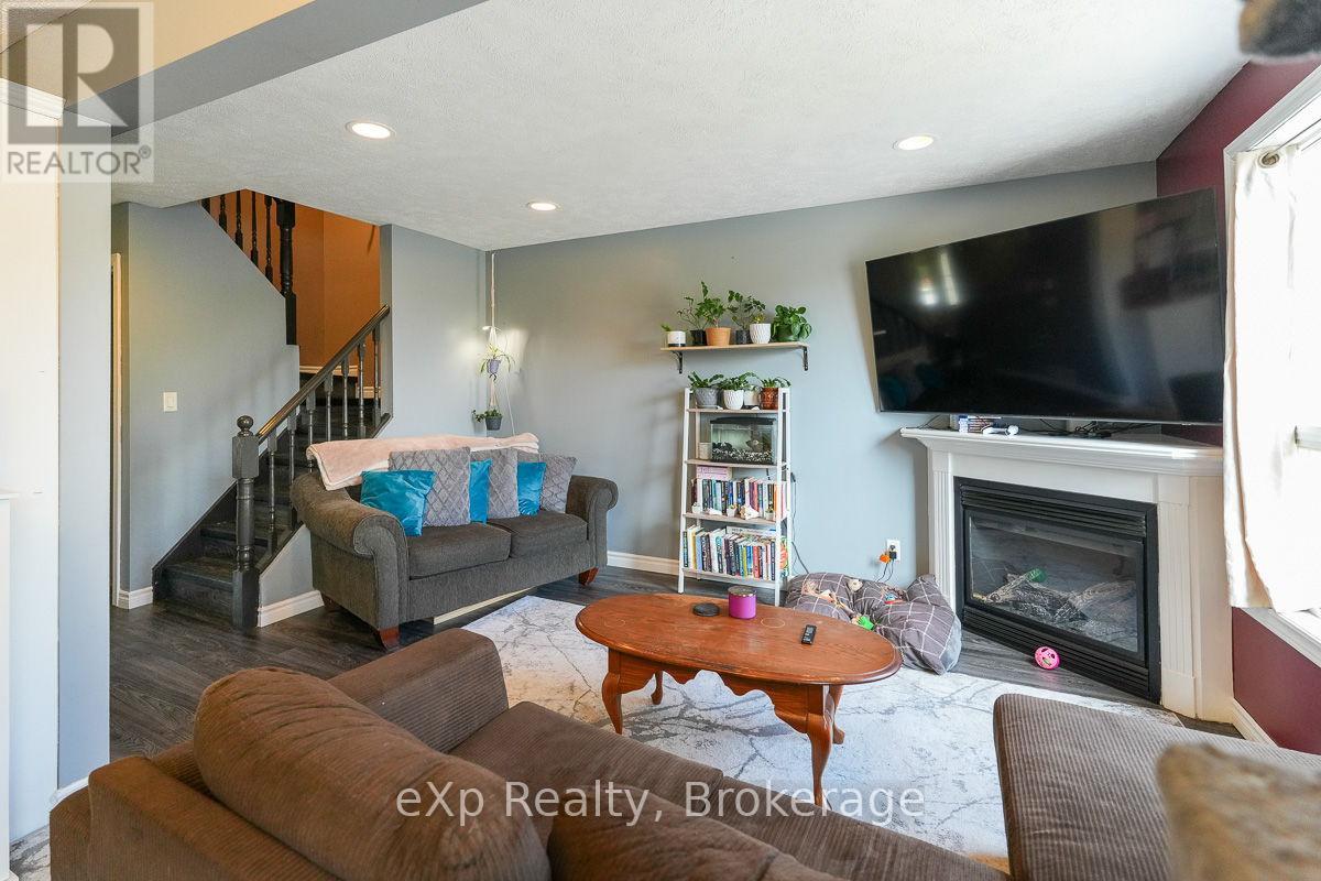 1329 6th Avenue W, Owen Sound, Ontario  N4K 5H6 - Photo 9 - X12162941