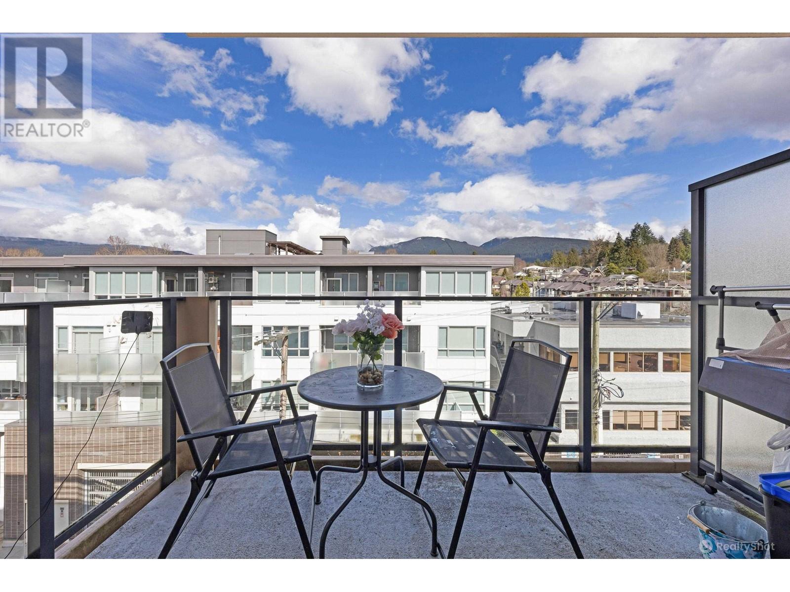410 317 Bewicke Avenue, North Vancouver, British Columbia  V7M 3E9 - Photo 5 - R3004224