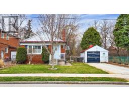 102 MURRAY GLEN DRIVE, Toronto, Ontario