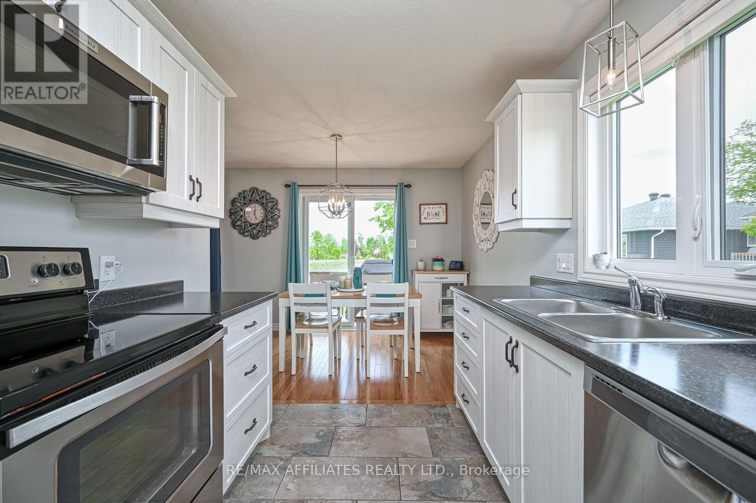 225 Wood Avenue, Smiths Falls, Ontario  K7A 0B4 - Photo 12 - X12161441