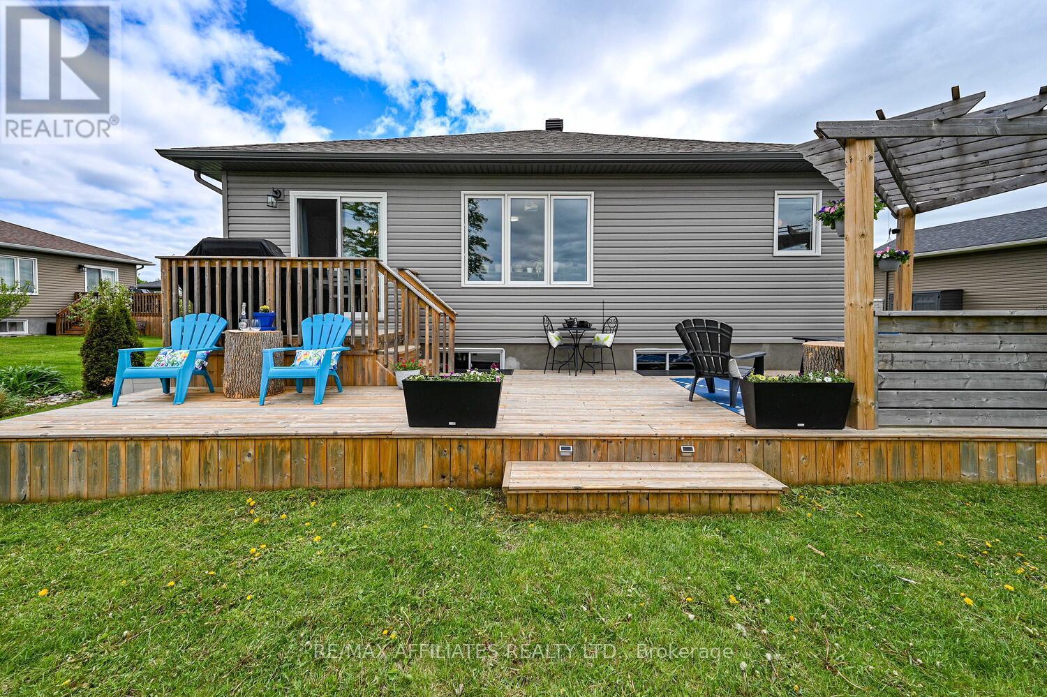 225 Wood Avenue, Smiths Falls, Ontario  K7A 0B4 - Photo 39 - X12161441
