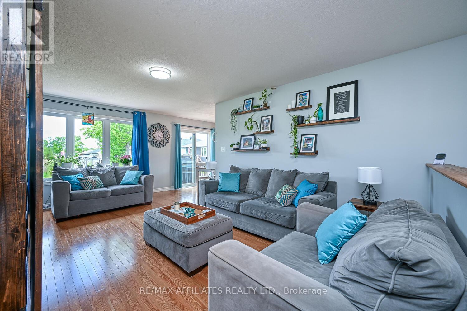 225 Wood Avenue, Smiths Falls, Ontario  K7A 0B4 - Photo 4 - X12161441