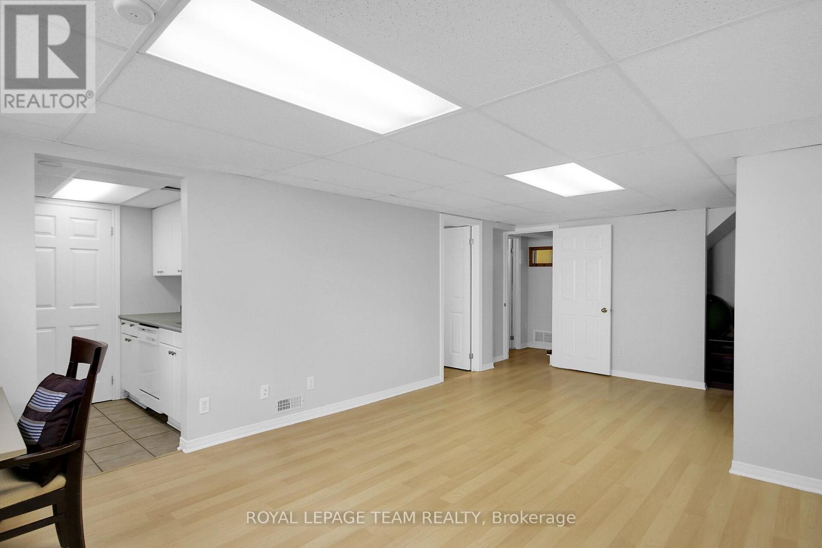 1007 Bakervale Drive, Ottawa, Ontario  K1Z 6N7 - Photo 26 - X12162834