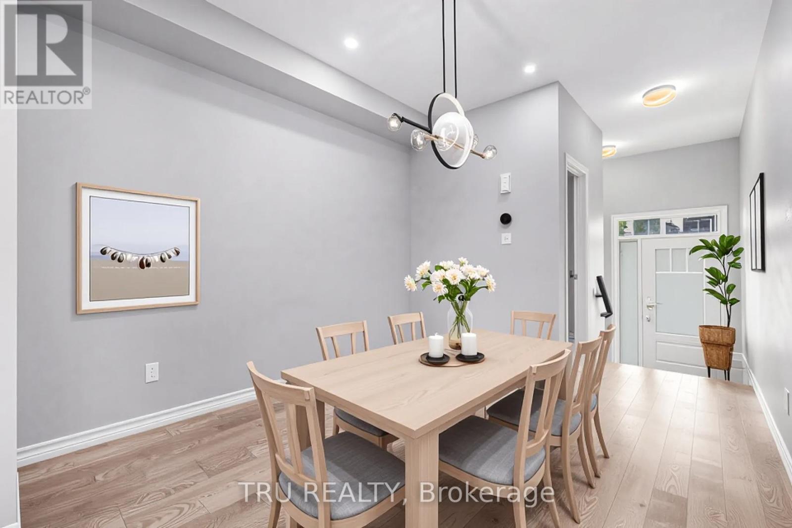 34 Lentago Avenue, Ottawa, Ontario  K2J 7A2 - Photo 9 - X12162865