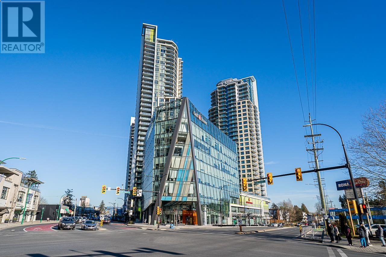 1006 7388 KINGSWAY, Burnaby, British Columbia