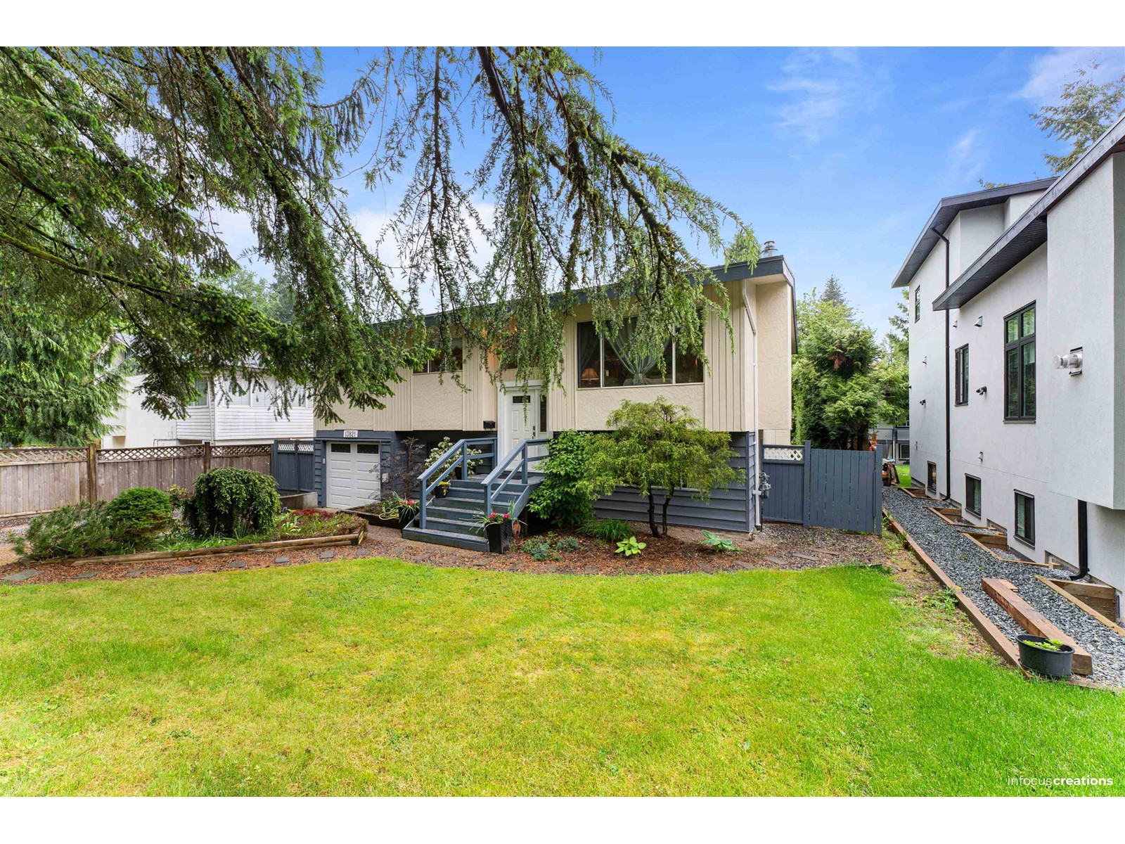 13821 77a Avenue, Surrey, British Columbia  V3W 5Z3 - Photo 2 - R3004698