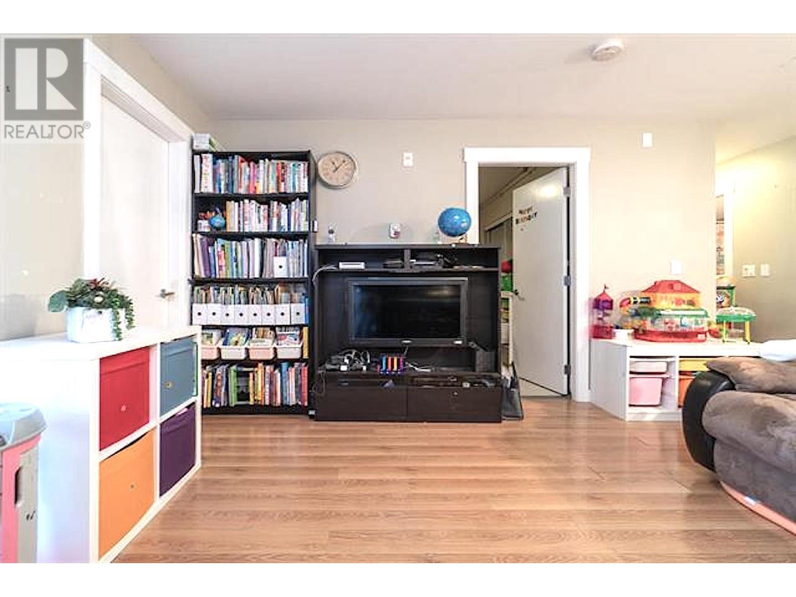 212 7738 Edmonds Street, Burnaby, British Columbia  V3N 1B8 - Photo 11 - R3005256