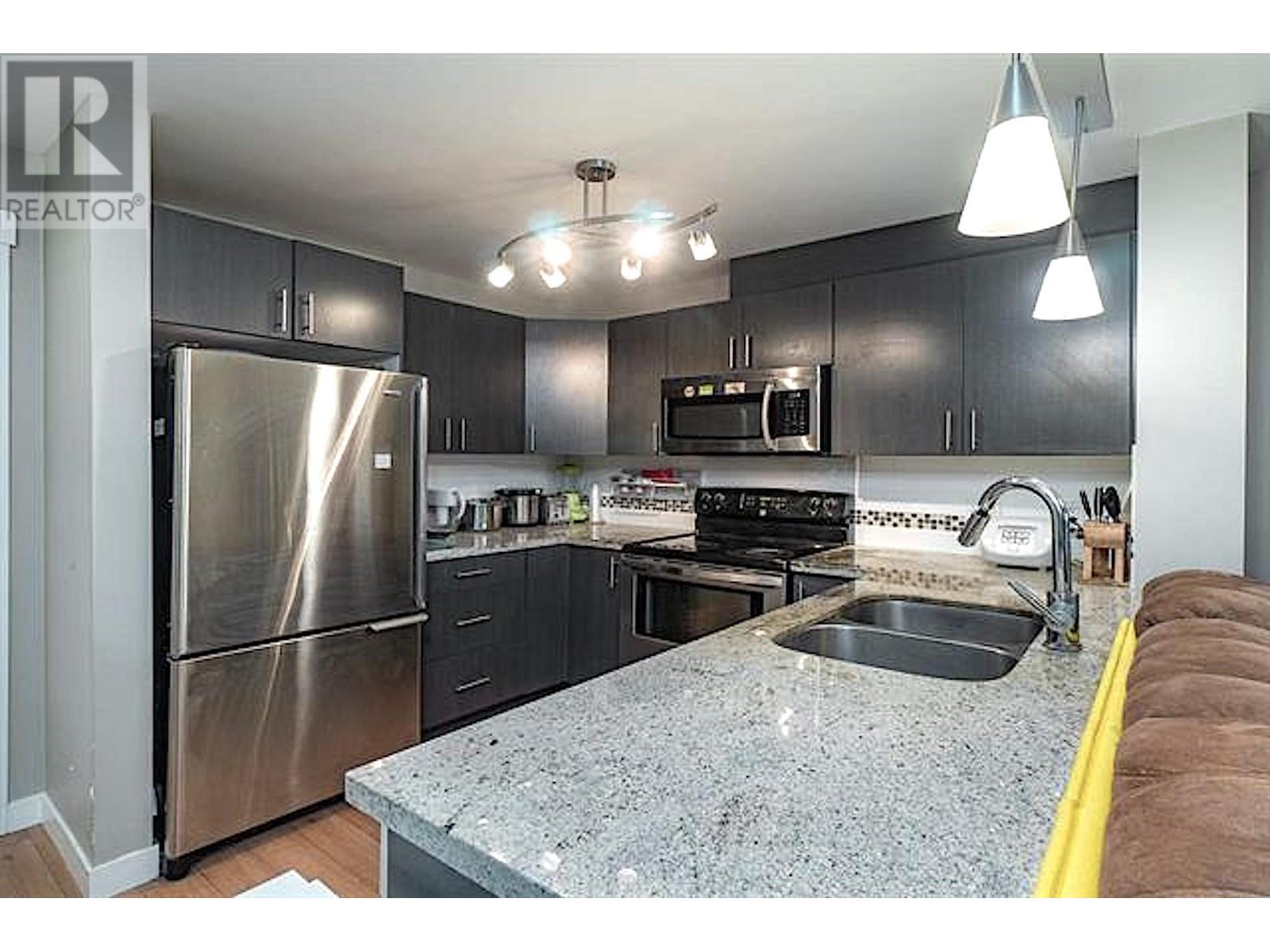 212 7738 Edmonds Street, Burnaby, British Columbia  V3N 1B8 - Photo 6 - R3005256