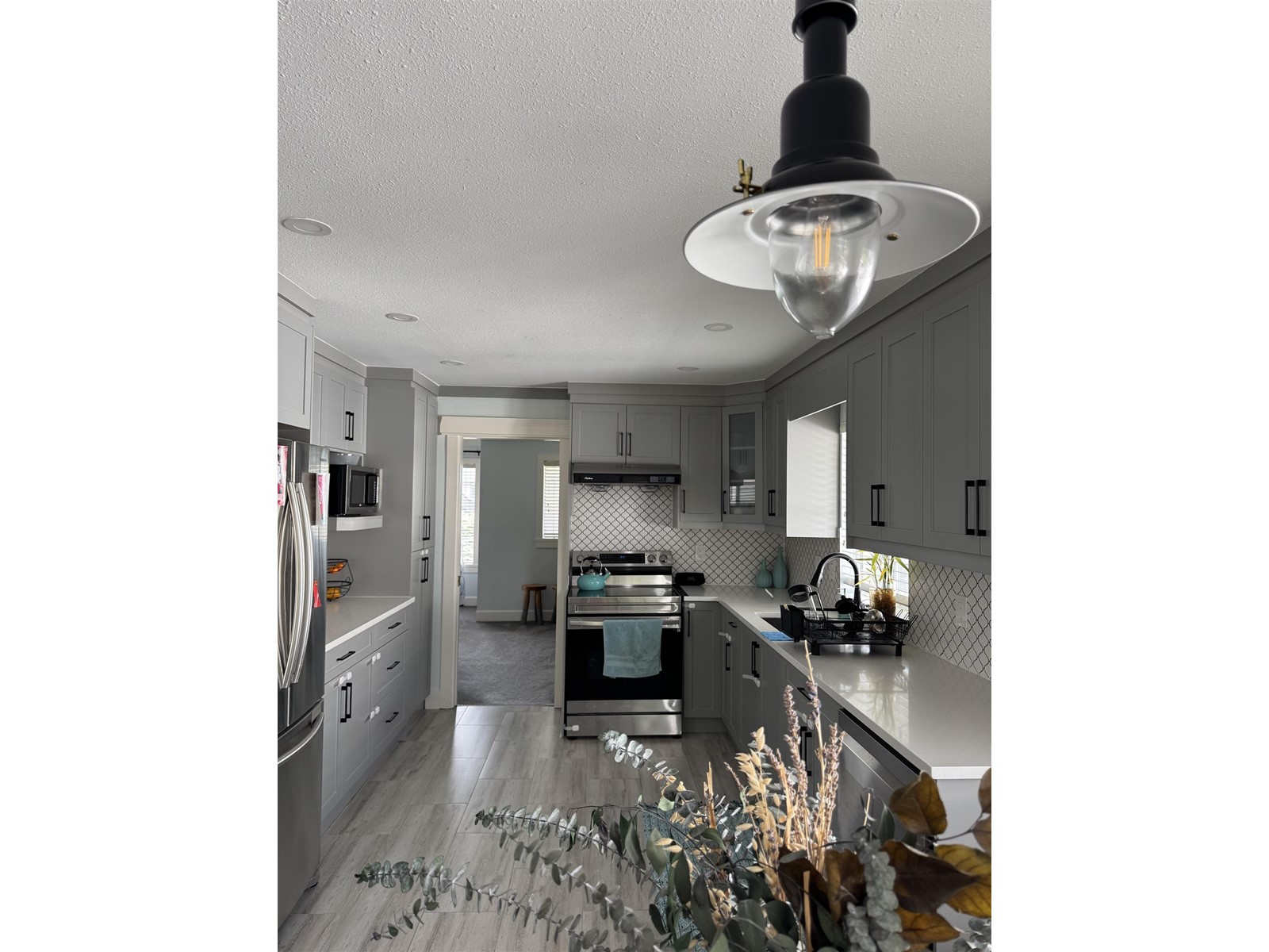 31059 Southern Drive, Abbotsford, British Columbia  V2T 5K3 - Photo 1 - R3005283