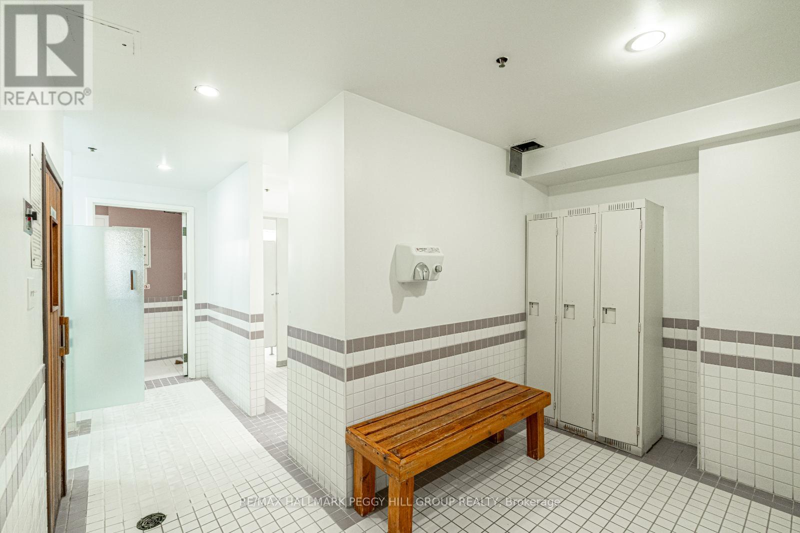 605 - 140 Dunlop Street E, Barrie, Ontario  L4M 6H9 - Photo 14 - S12162762
