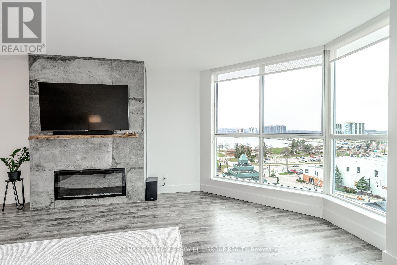 605 - 140 Dunlop Street E, Barrie, Ontario  L4M 6H9 - Photo 4 - S12162762
