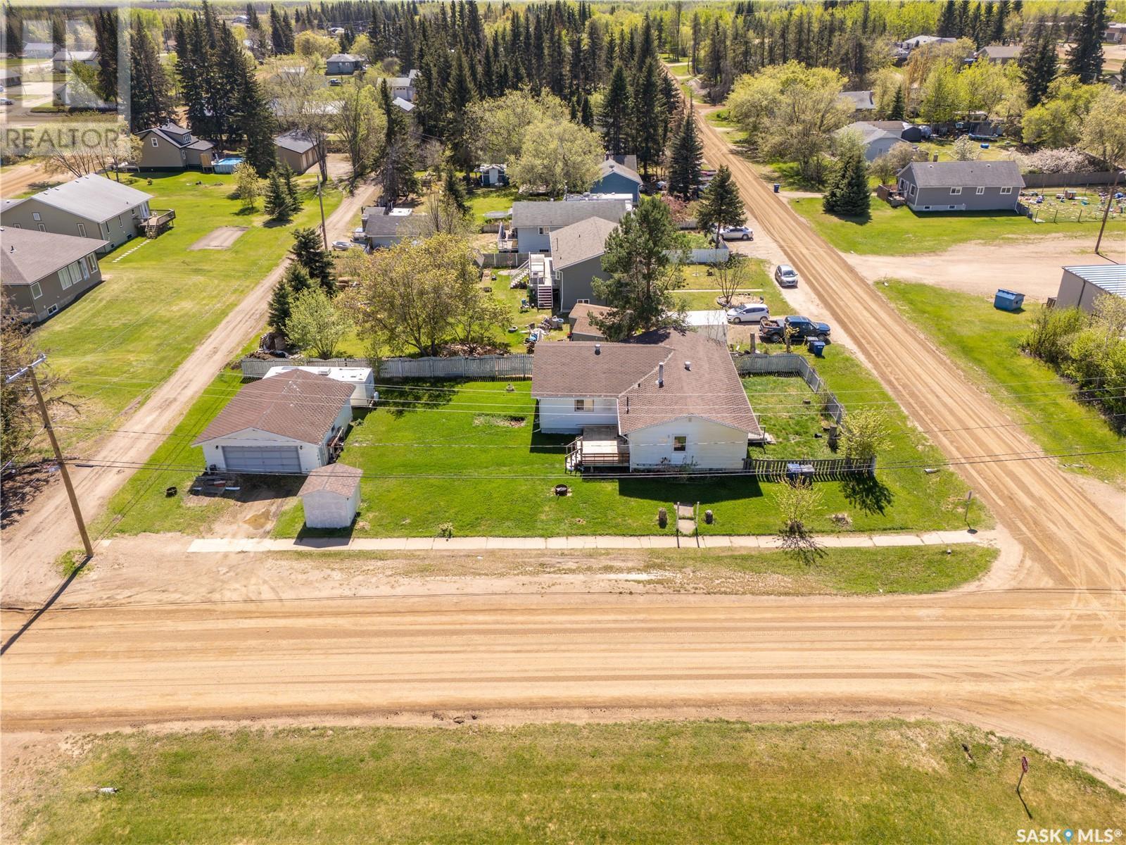 154 2nd Street W, Pierceland, Saskatchewan  S0M 2K0 - Photo 11 - SK990744