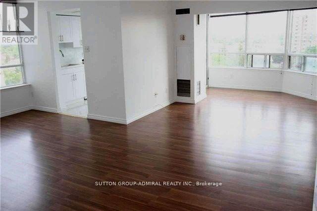 909 - 1121 Steeles Avenue, Toronto, Ontario  M2R 3W7 - Photo 2 - C12162795