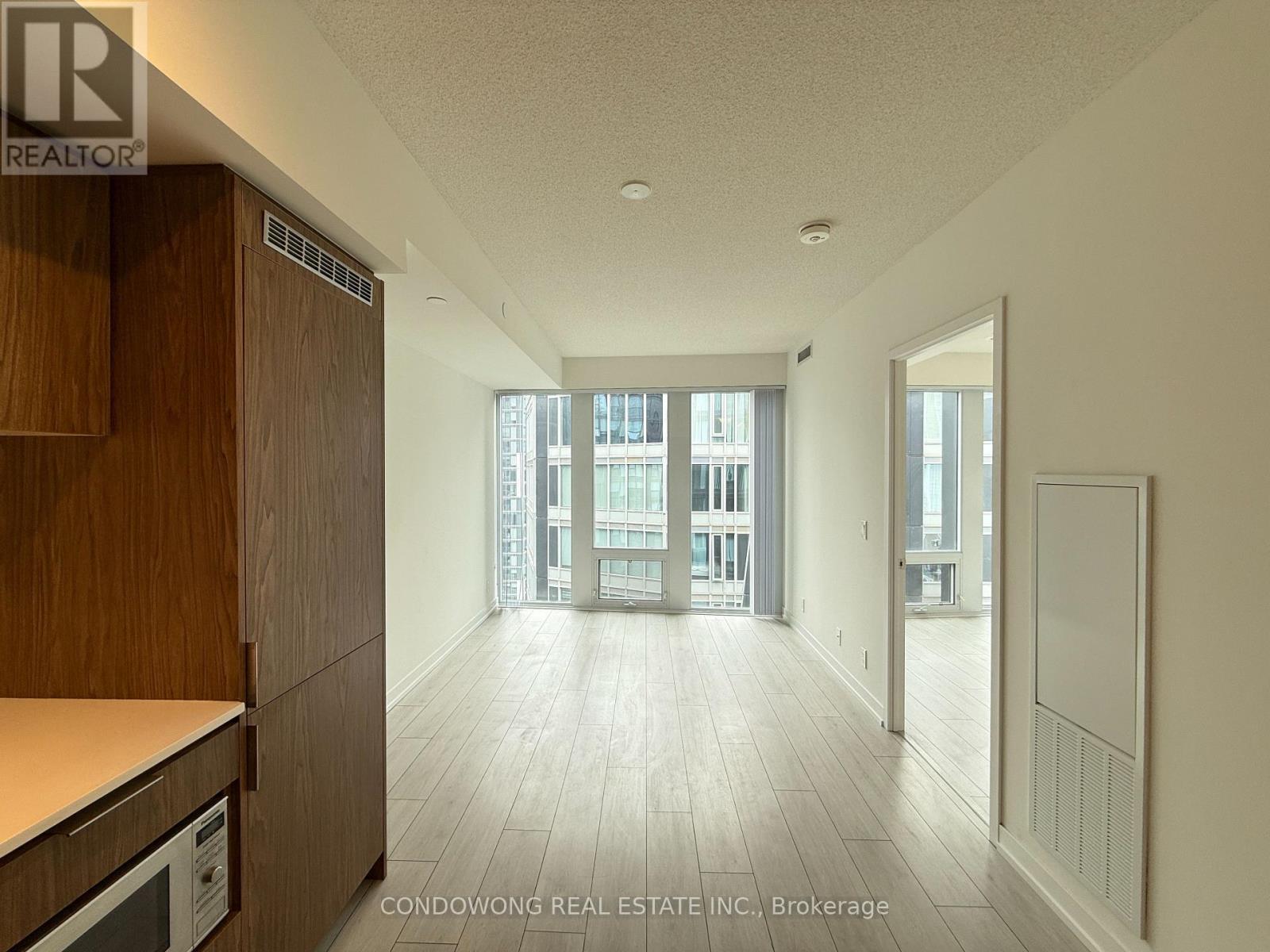3001 - 60 Shuter Street, Toronto, Ontario  M5B 0B7 - Photo 1 - C12162905