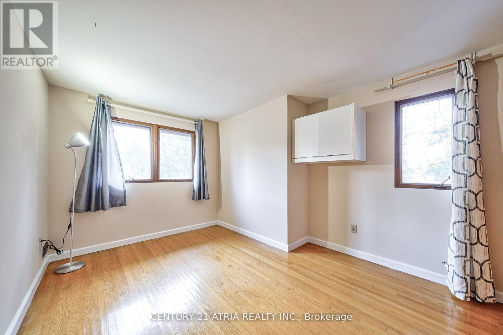 74 Don River Boulevard, Toronto, Ontario  M2N 2M9 - Photo 17 - C12162921