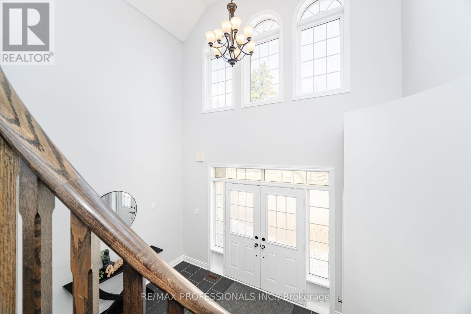 35 Lampman Crescent, Brampton, Ontario  L6X 3A3 - Photo 22 - W12162712