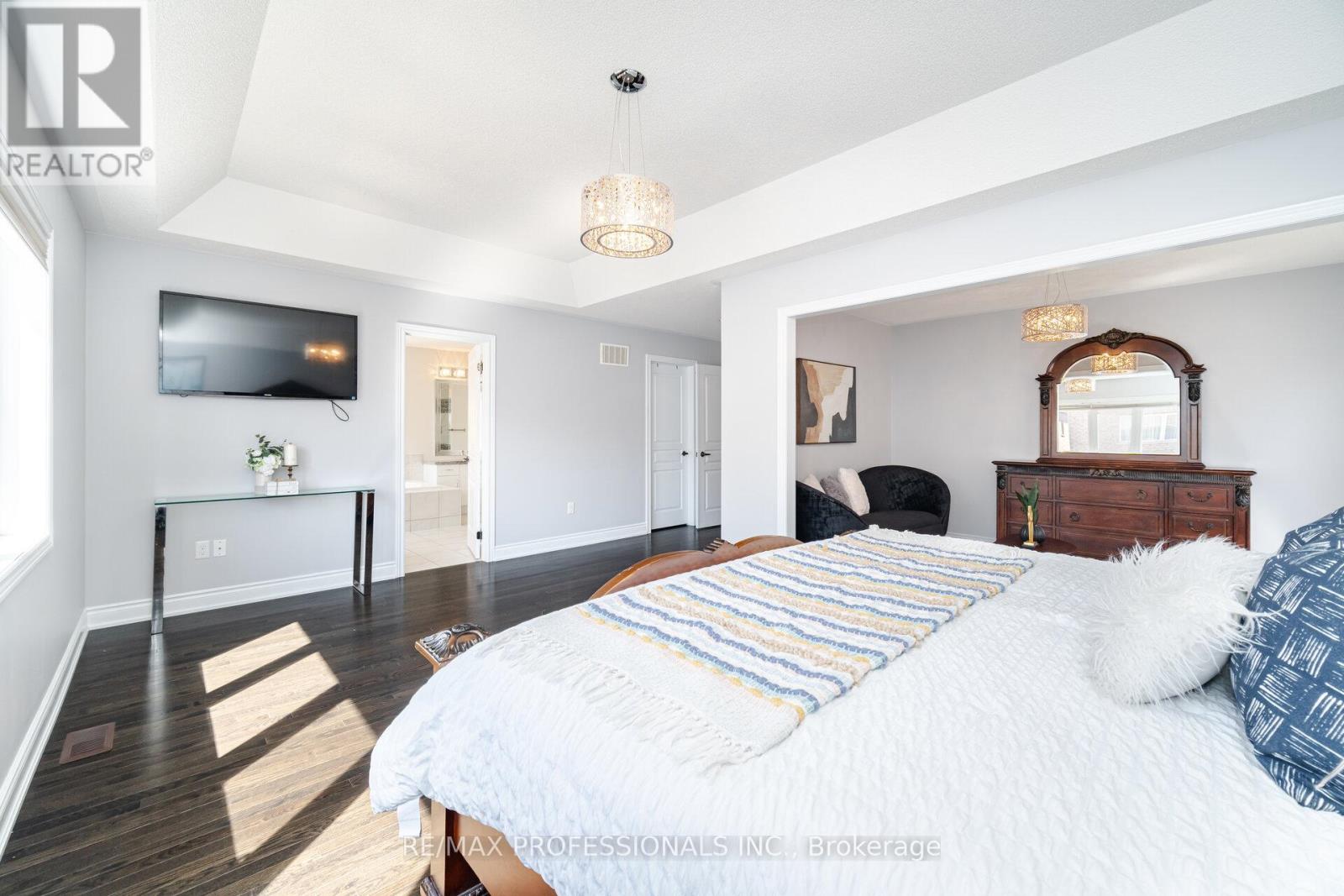 35 Lampman Crescent, Brampton, Ontario  L6X 3A3 - Photo 27 - W12162712