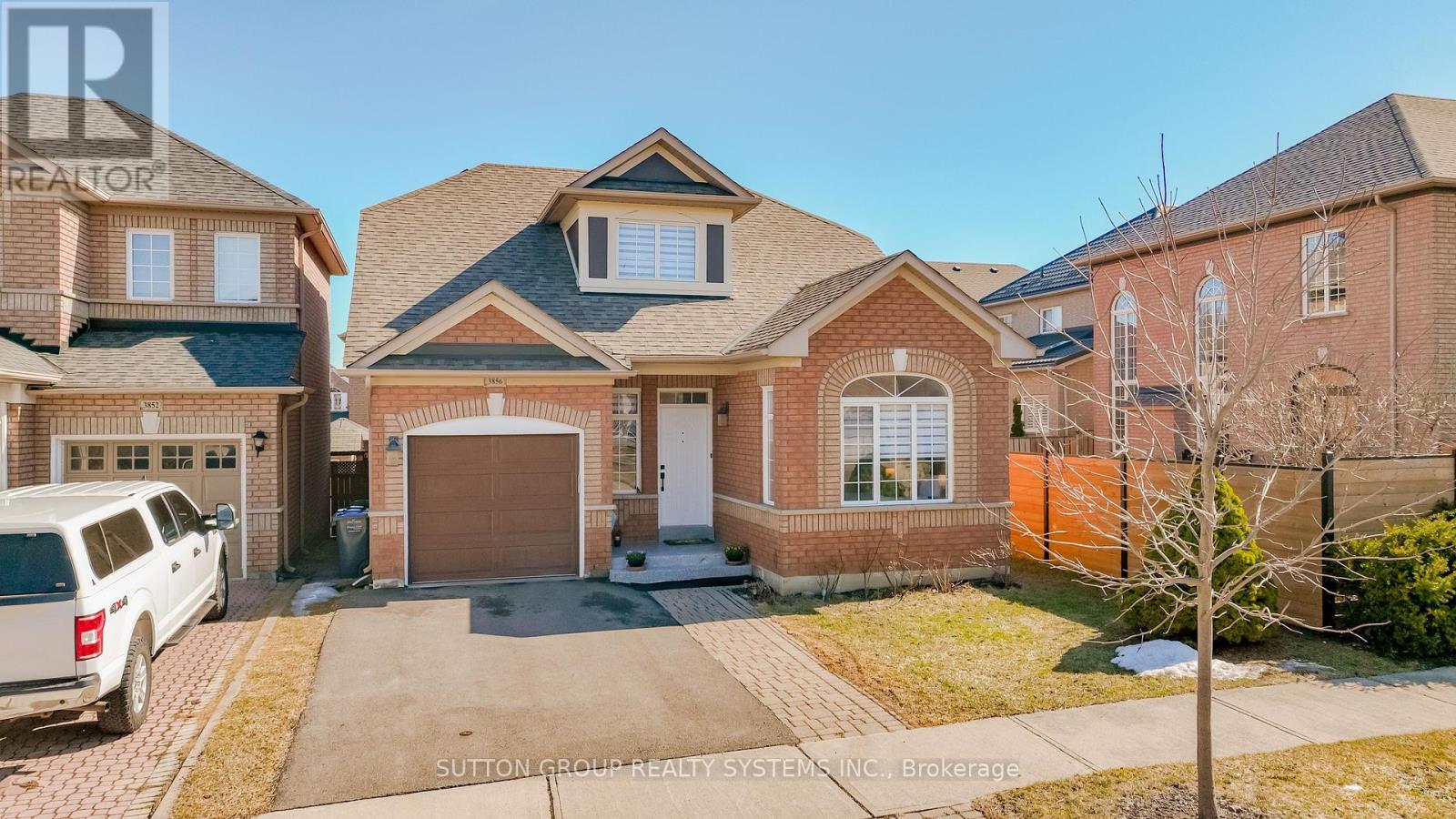 Property at 3856 EDGECLIFFE RUN image 2