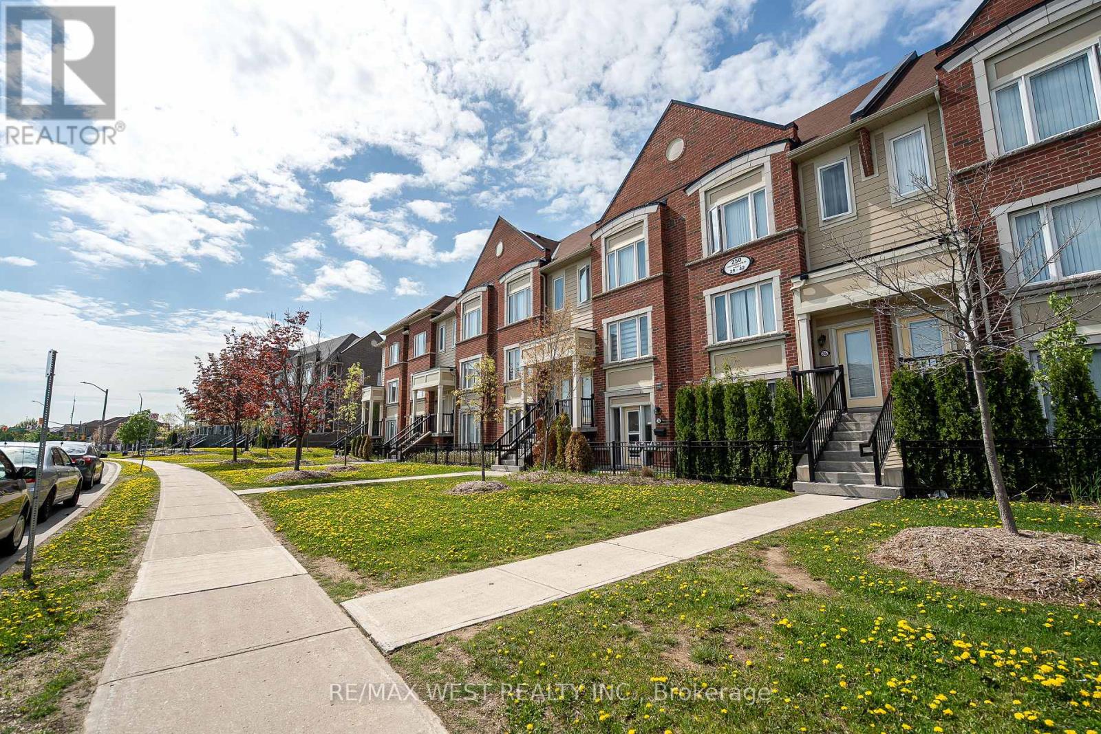 41 - 250 SUNNY MEADOW BOULEVARD NE, Brampton, Ontario